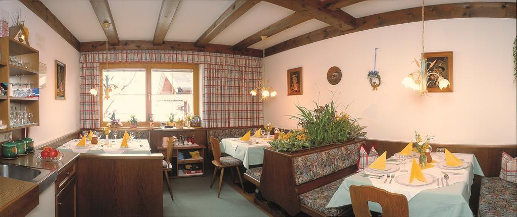 Pension Wieser Baschtlmai Altenmarkt im Pongau Exterior foto